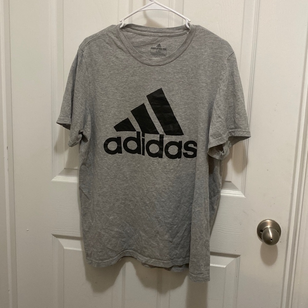 Adidas Tshirt